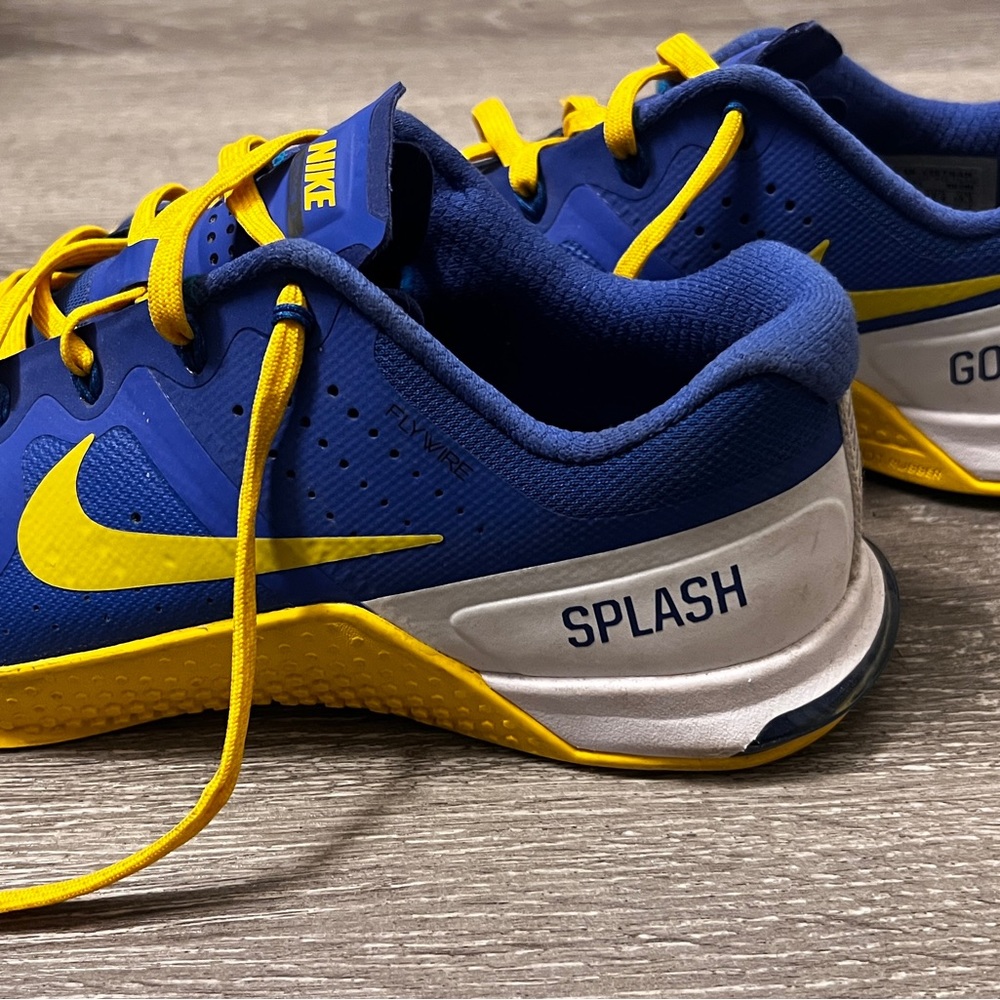 Custom golden state warriors Nike metcons women’s size 9 men’s size 7.5